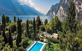 ดู ลัก เอ ดูปาร์ก แกรนด์รีสอร์ต